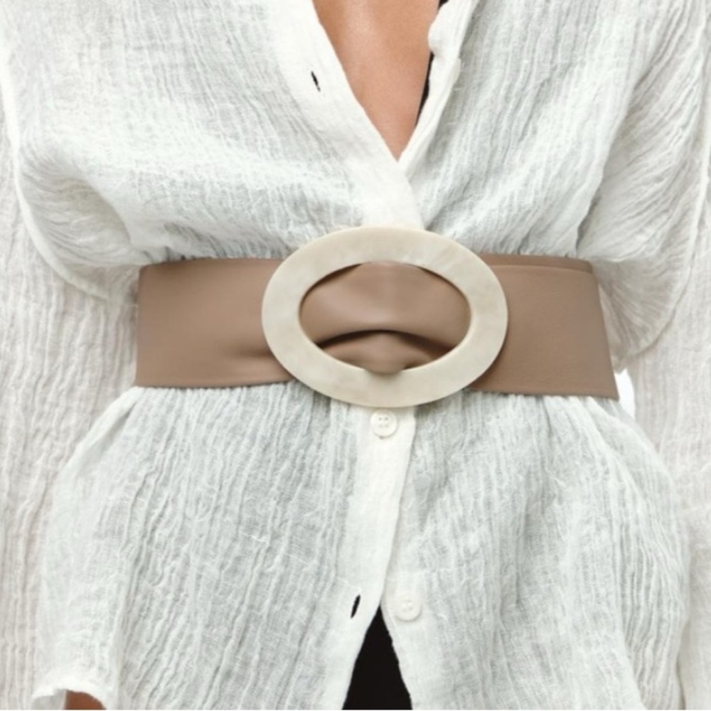 ZARA Tan Belt with Cream Buckle